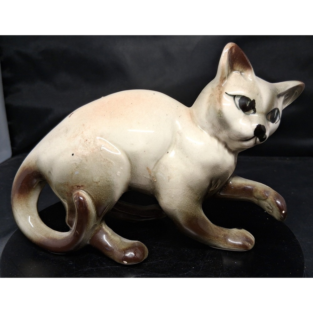 Vintage Siamese Cat Figurine Ceramic Seal Point Raised Paw Mid Century Decor